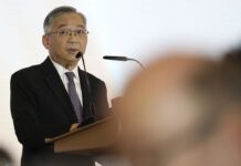 80,000 Finance Pros to Receive AI Training by 2028! Over 80,000 finance workers to get AI training by 2028 as industry launches job transformation initiative