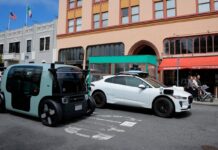 Robotaxis Reined In: Rules, Safety, and Costs Now! (50 chars) TechCrunch Mobility: Reining in robotaxis | TechCrunch